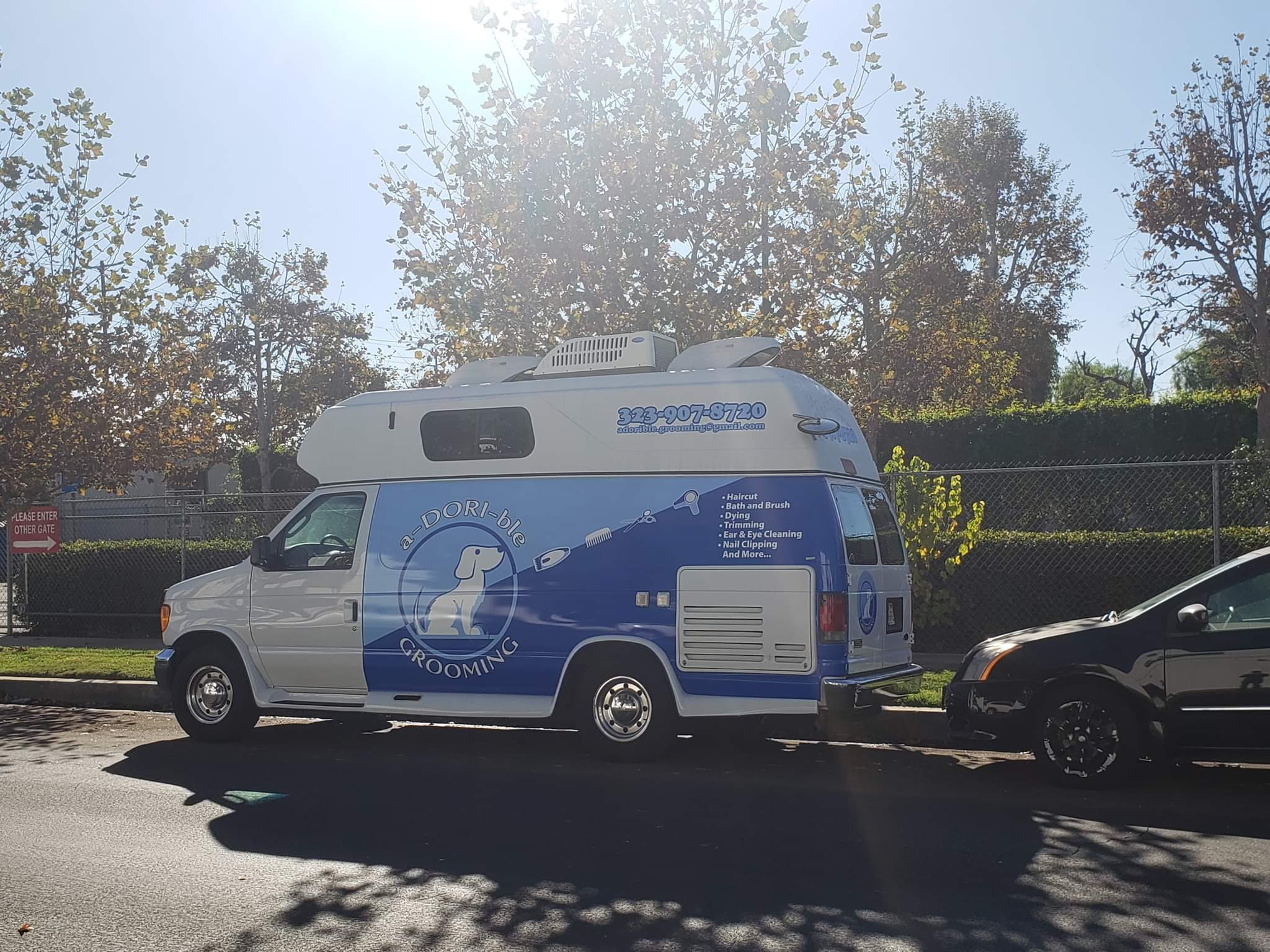 a-DORI-ble grooming van